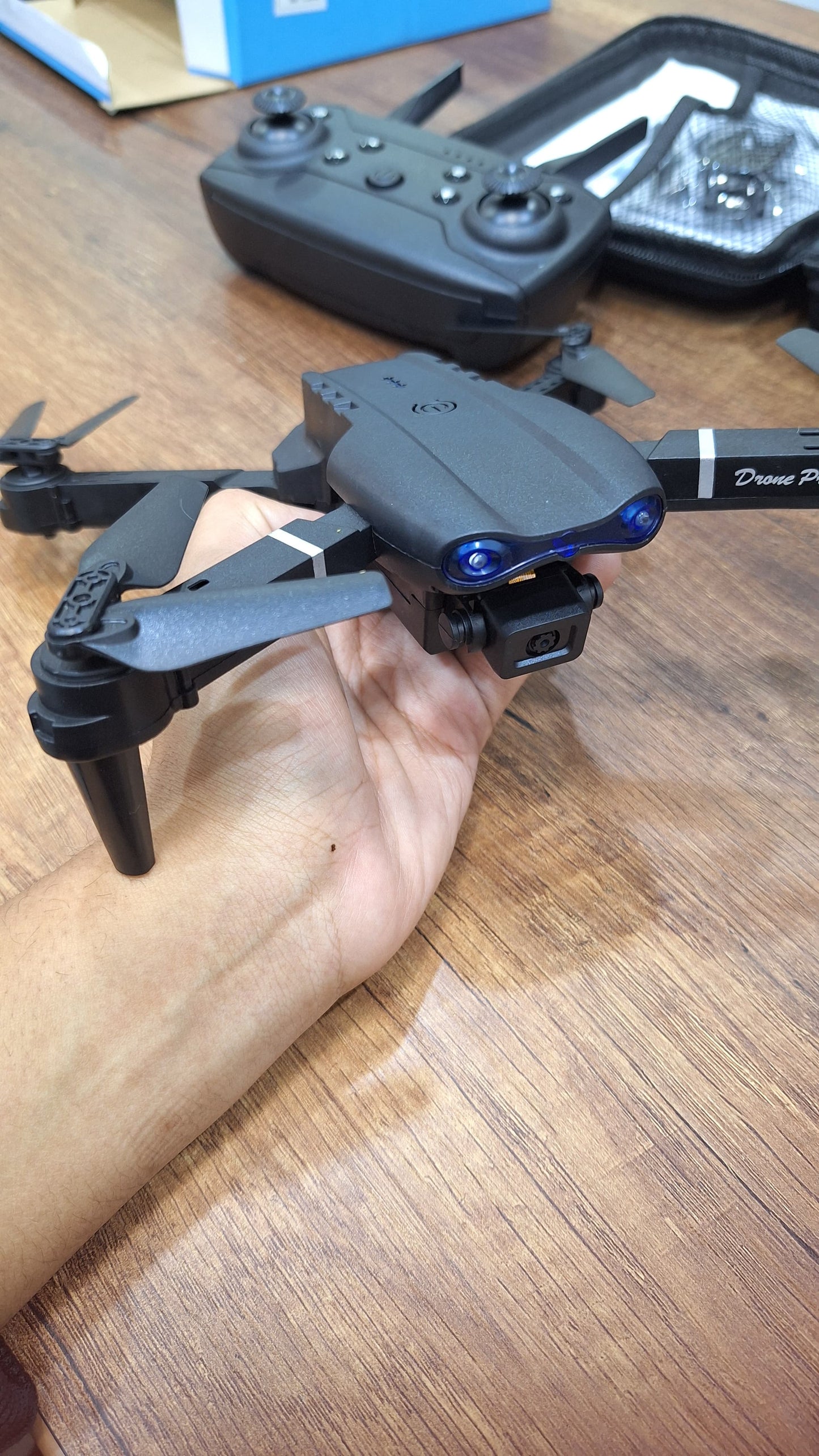 Dron E99