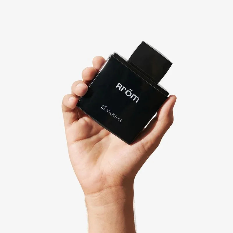 AROM PERFUME Y DESODORANTE GRATIS