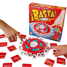 JUEGO DE BASTA EN FAMILIA