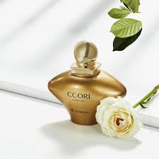 Ccori Con rosa blanca