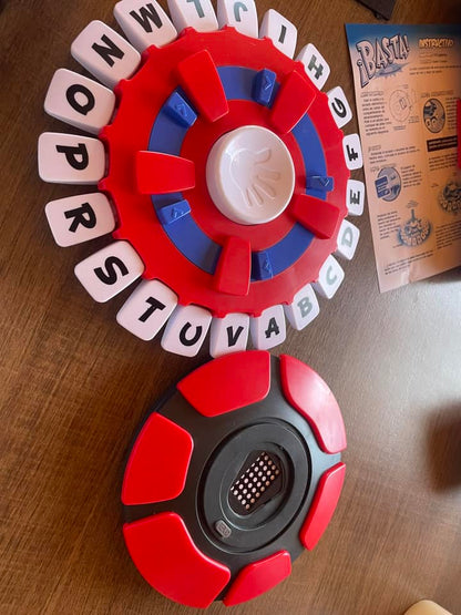 JUEGO DE BASTA EN FAMILIA